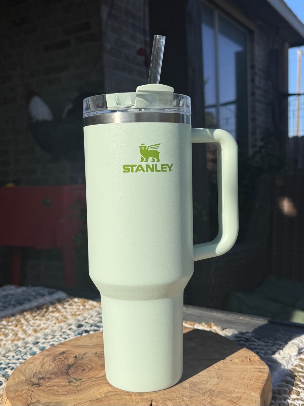 Stanley Adventure Quencher Travel Mug 40oz Green Divine